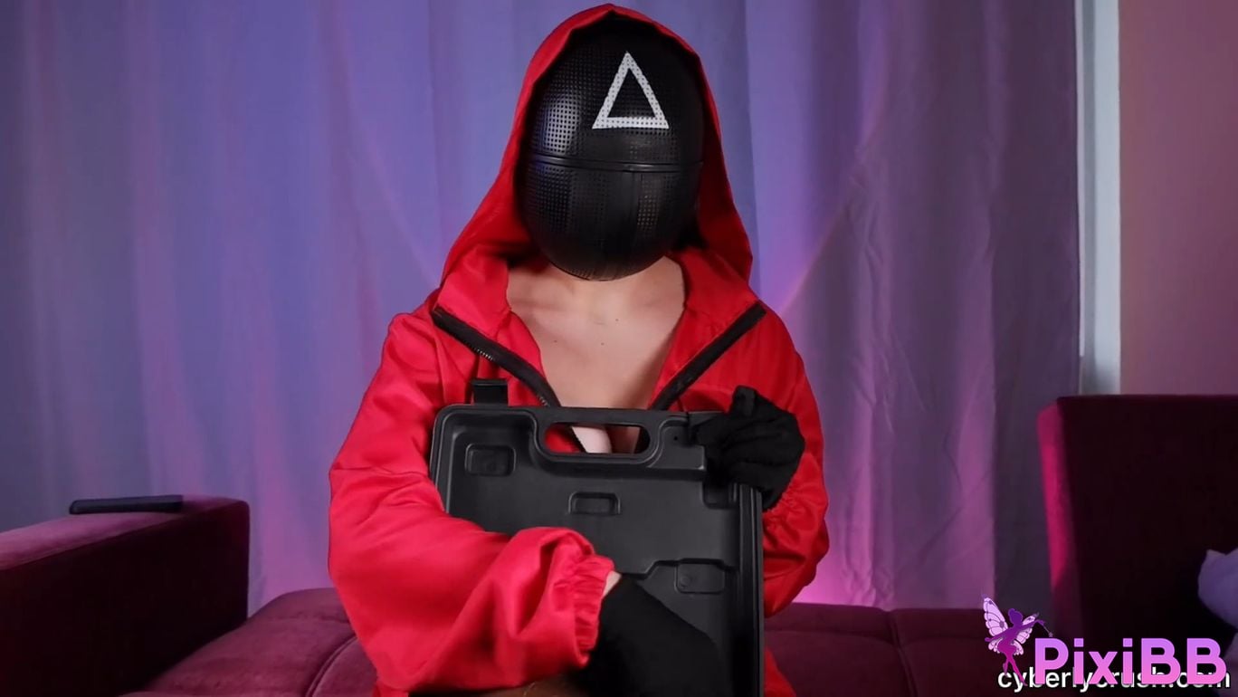 CyberlyCrush Squid Game PixiBB.COM